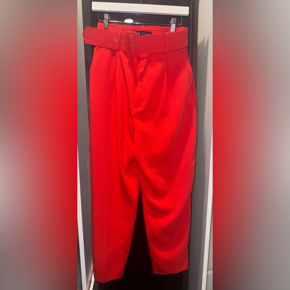 Zara Red Ankle Cropped Pants - Picture 2 of 3